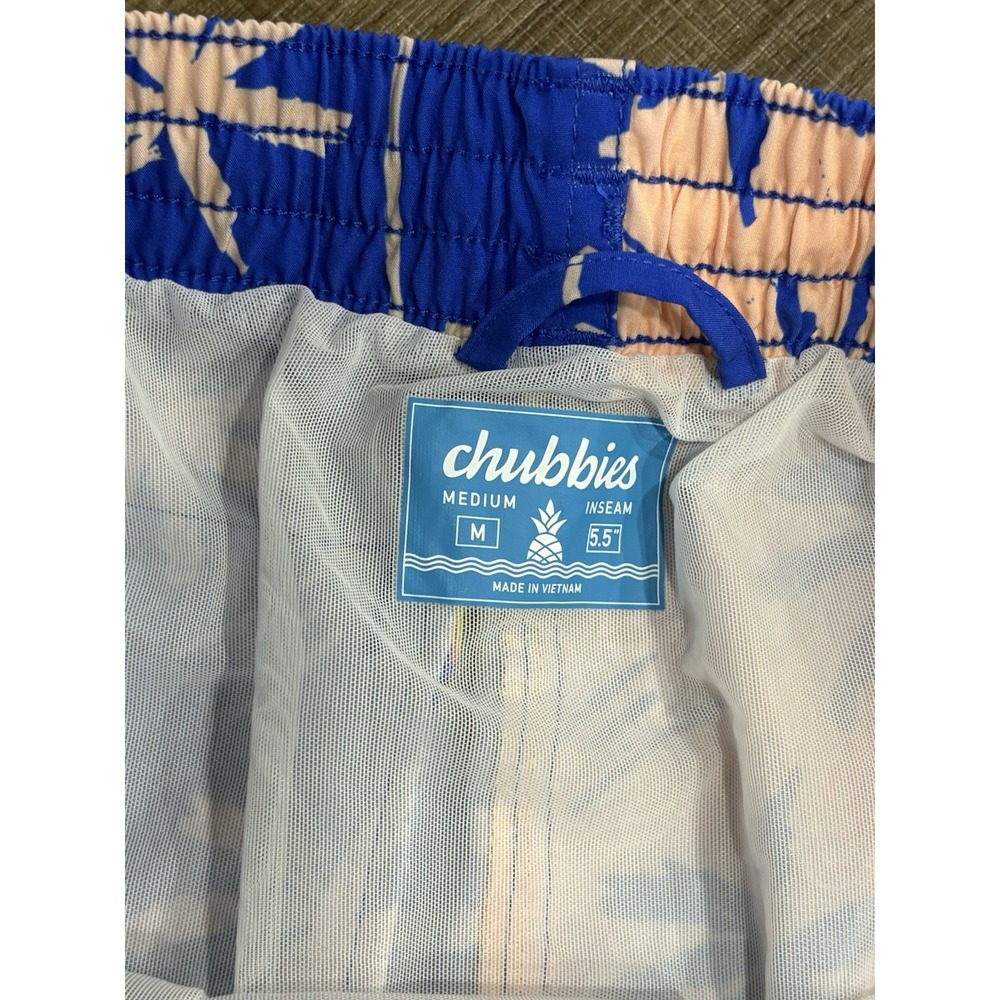 Chubbies Men's Swim Trunks Size Medium 5.5" Inseam Multi Color Mesh Shorts - Picture 4 of 7